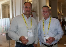 Charles Rossouw of Roslé Boerdery with Gerald Denni, chair of the Sunkist board of directors.